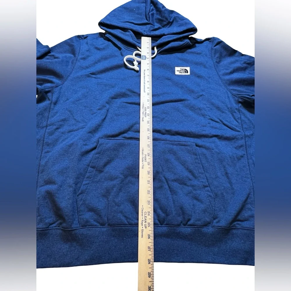 The North Face men’s Hoodie size XXL Blue Patch Logo Pullover‎ Standard Fit